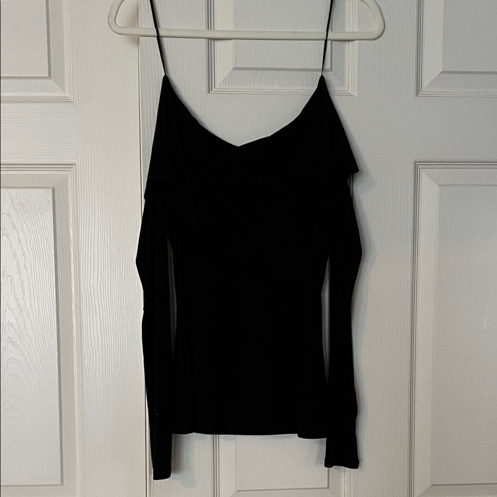 Theory off the shoulder Elegant Black Women's Top cross cross front. Size P